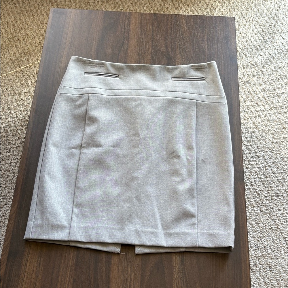 Chic Gray Pencil Skirt